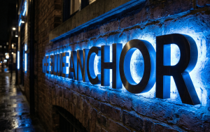 მოცულობითი ასოები